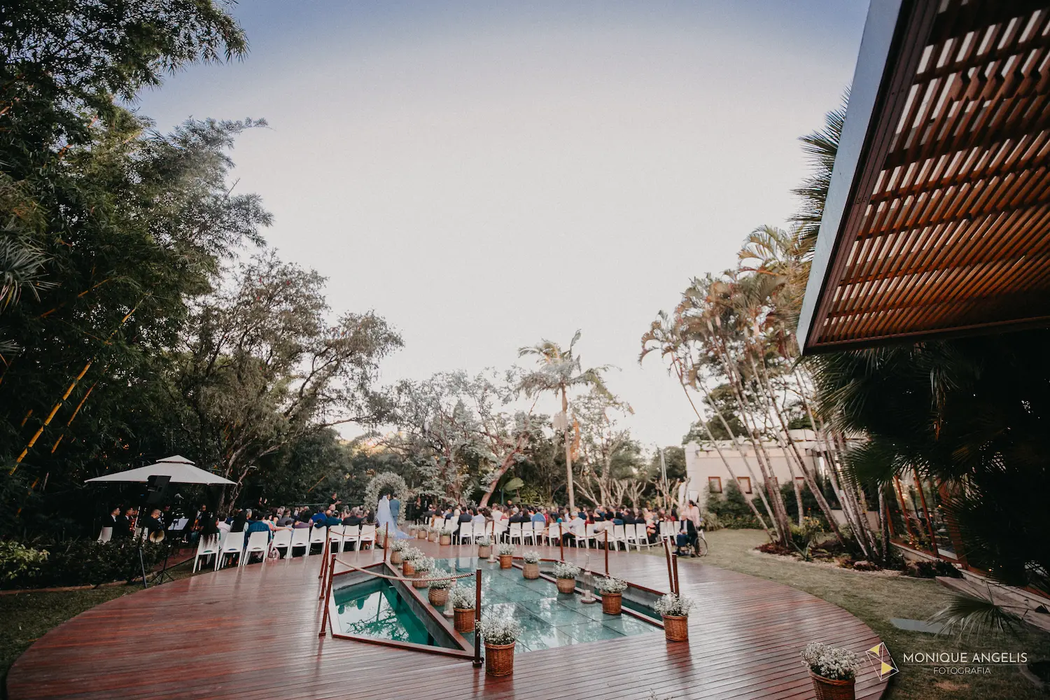 Cerimônia ao ar livre